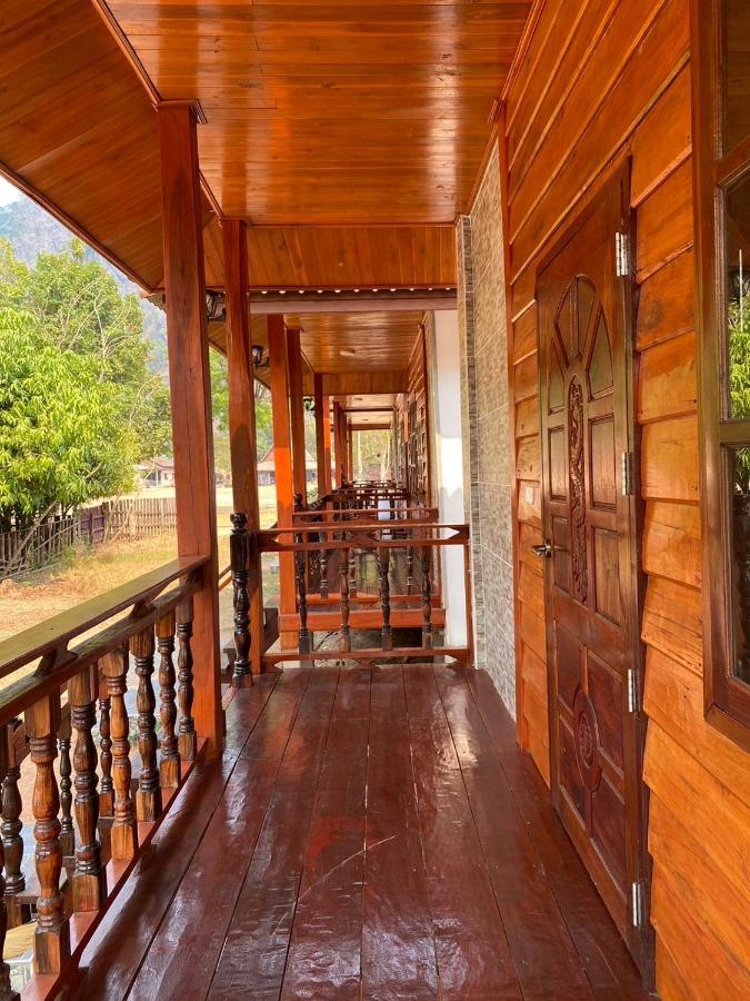 Letana Guesthouse Ban O Exterior foto